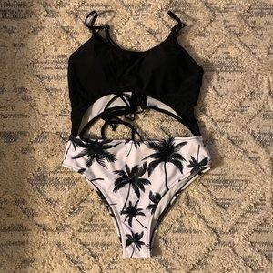 Palm Tree Keyhole One-Piece